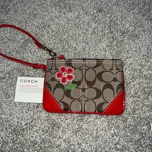 VINTAGE COACH WRISTLET